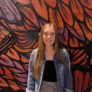 Meet your Posher, Cora